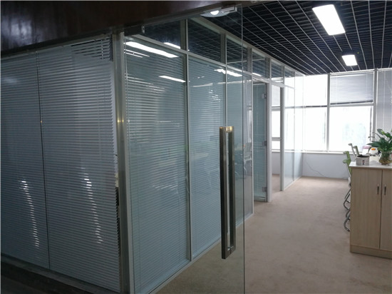  武漢活動(dòng)隔斷