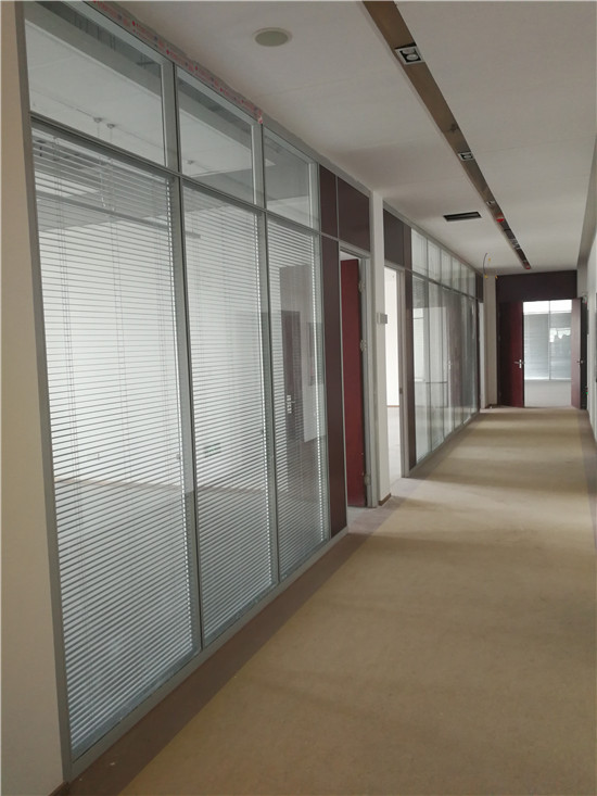 武漢辦公室玻璃隔斷